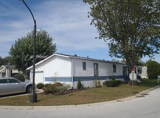 528 Moorfield Rd, Matteson, IL 60443