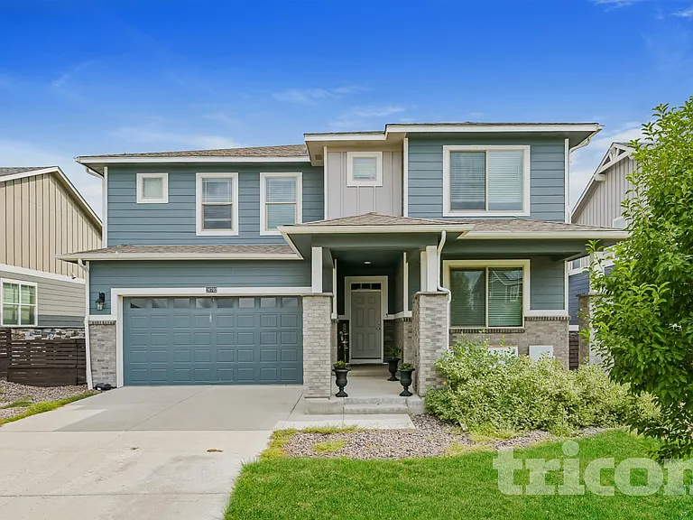 26792 E Byers Ave — Photo 1