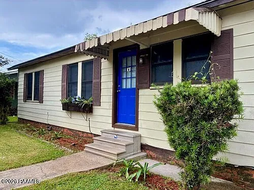 144 Lilly St Photo 1
