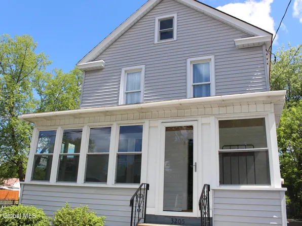 3205 Albany Street, Schenectady, NY 12304