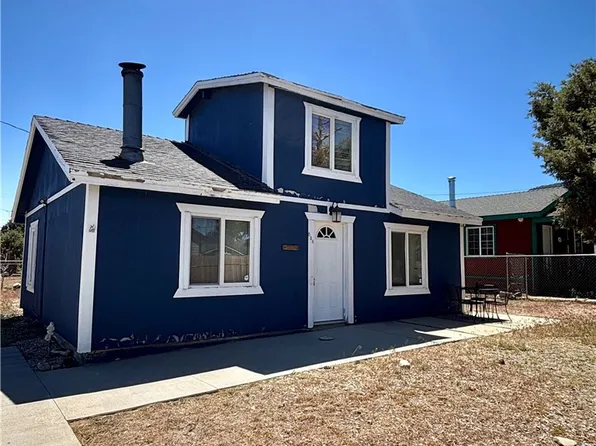 854 Fir Ln, Big Bear City, CA 92314