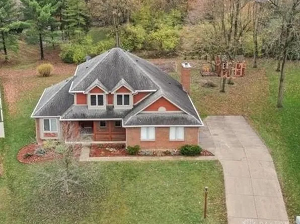 2168 Belleville Ln, Dayton, OH 45459