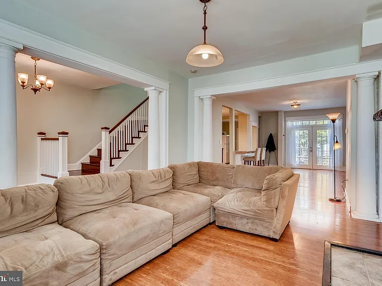 3610 Greenmount Ave — Photo 4