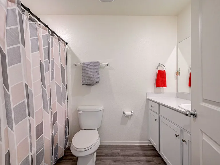 6928 Honor Hill St — Photo 43