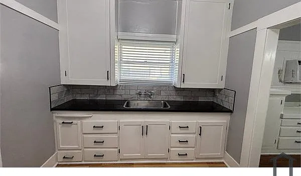 841 E Weldon Ave — Photo 7