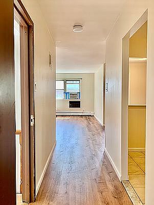 2nd image of 3142 48th St #2
