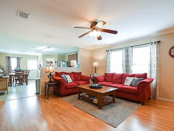 5th image of 1107 Grace Dr