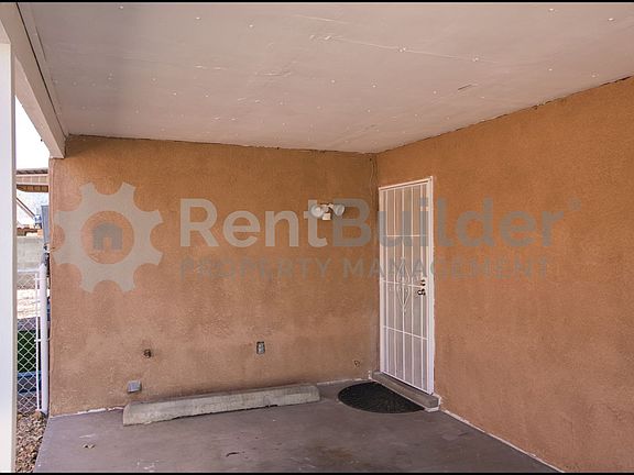 2nd image of 1206 Calle Madera