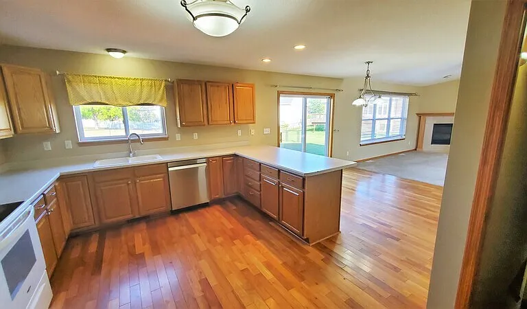 4260 Windemere Way — Photo 10