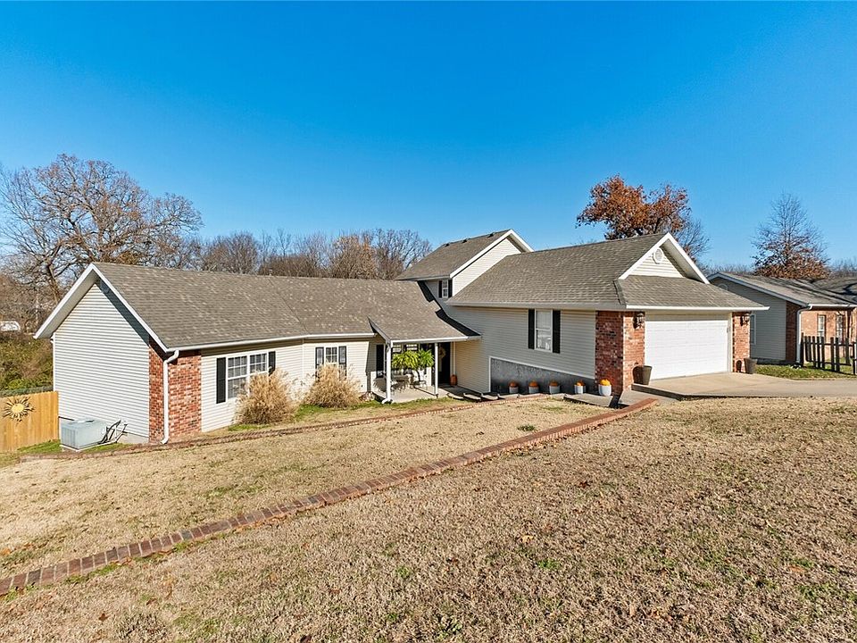 730 N Walnut Ct Siloam Springs AR Zillow