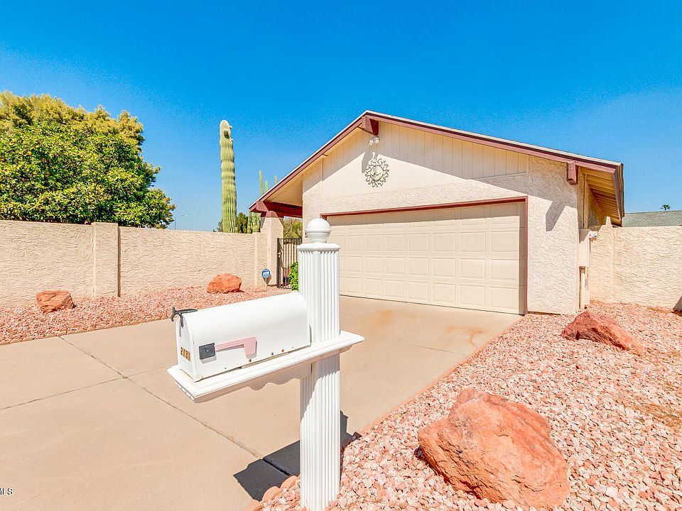 1st image of 2131 S Cottonwood Cir