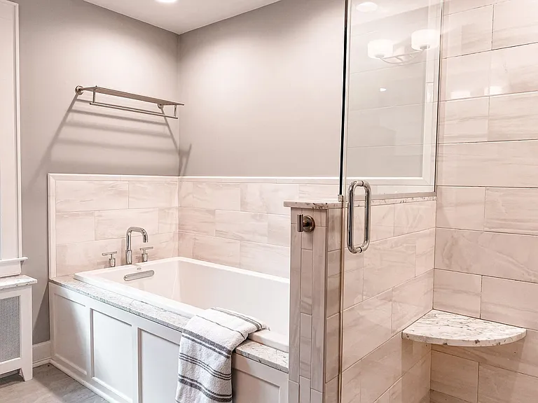 61 Lexington Pkwy — Photo 16