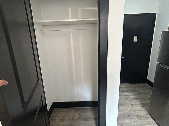 3rd image of 11 Thomas St #2BA