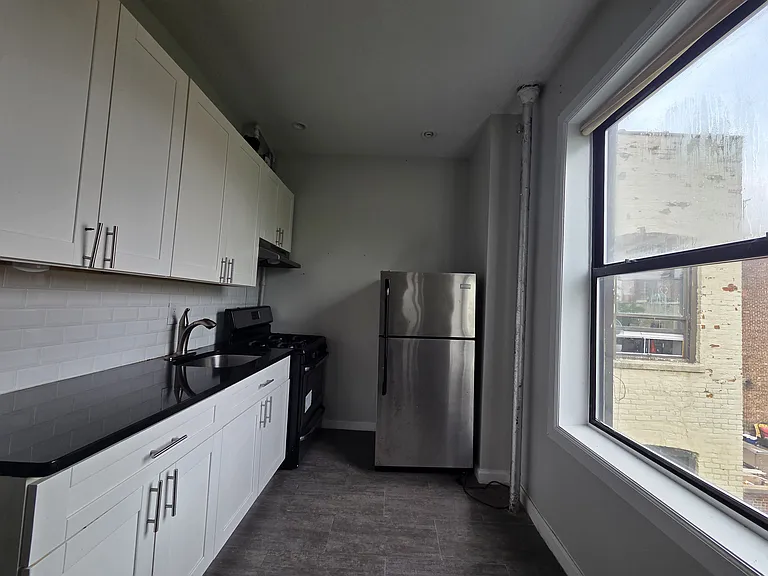 25 Vermilyea Ave #53 — Photo 3