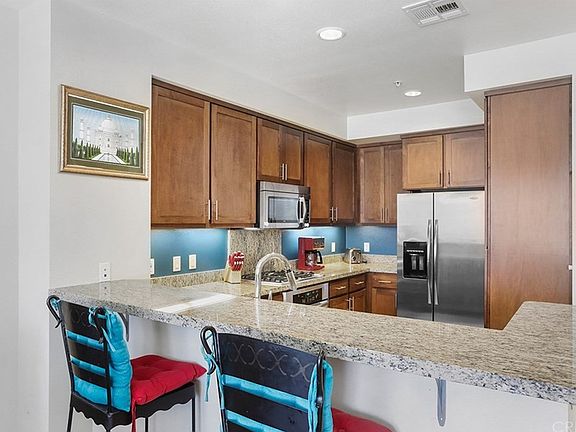 2nd image of 21301 Erwin St Unit 449