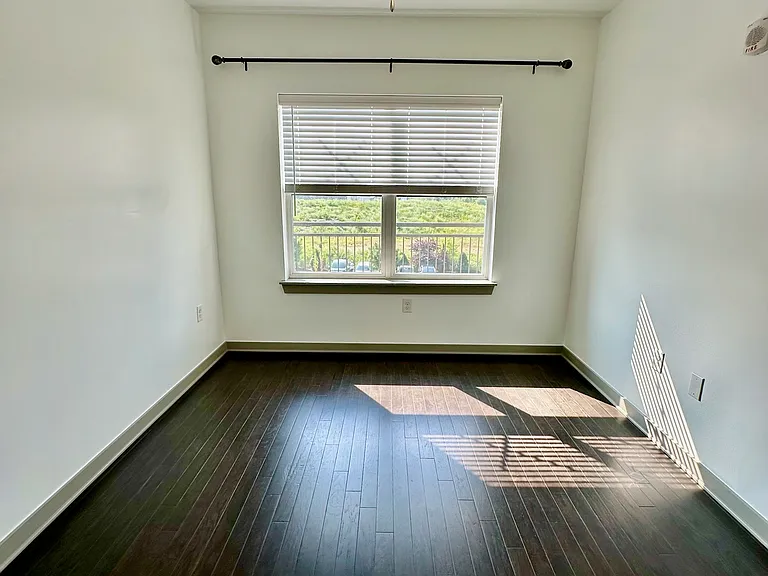 1638 54th Ave N #321 — Photo 3