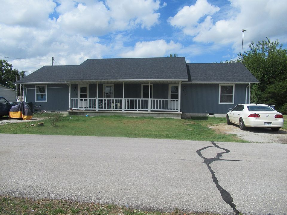2nd image of 17th St