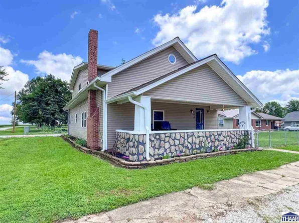 260 N Willow St, Dana, IN 47847