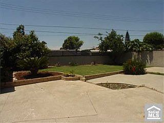 4th image of 10155 Grayling Ave