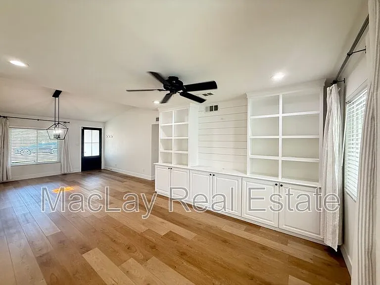 1363 W Los Lagos Vista Ave — Photo 13
