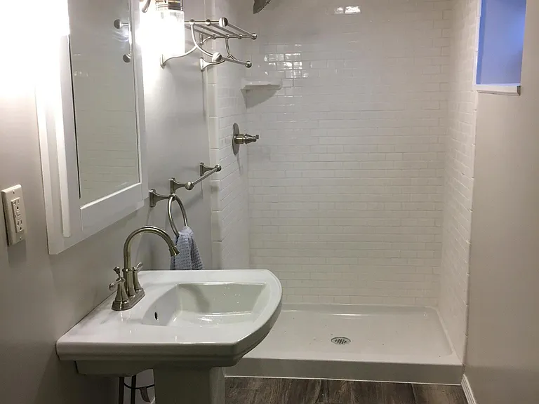 4301 Barker Ave — Photo 10
