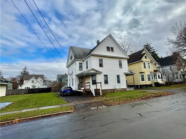 4 Warren Ave, Auburn, NY 13021