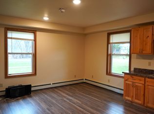1 Bedroom 1 Bath Apartment Available- All Utilities Included, Coon Valley, WI 54623