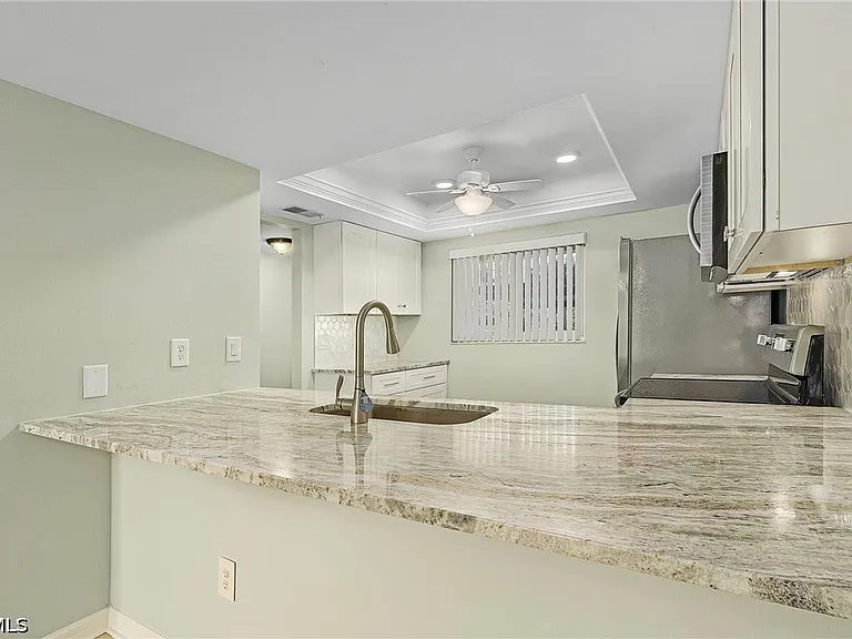 17425 Birchwood Ln #2 — Photo 25