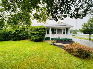 501 Maple St, Lakehurst, NJ 08733