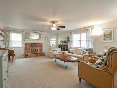 2009 Meeker Dr, Oklahoma City, OK, 73120