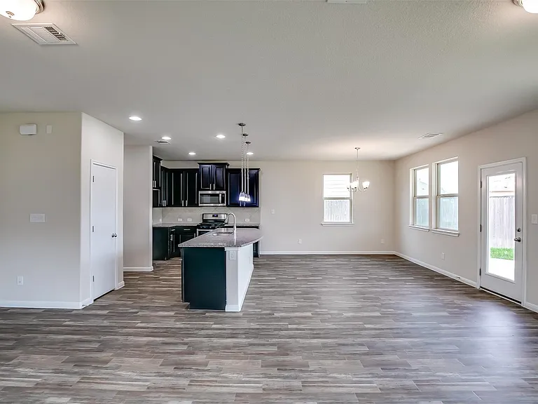 1005 Dawson Dune Cv — Photo 7