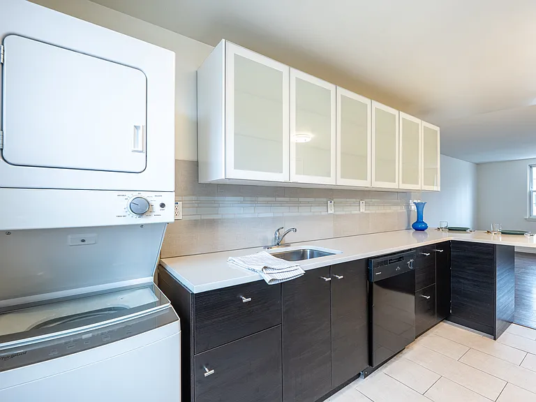 In-Unit Laundry