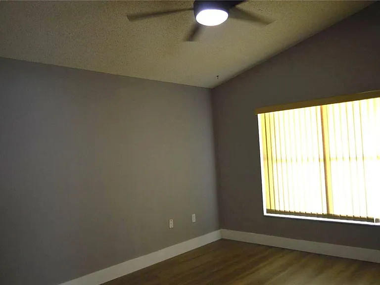 424 Delicata Dr — Photo 9