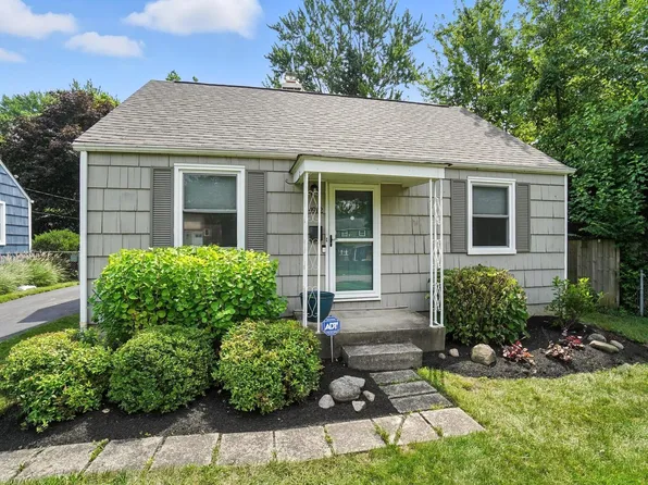 4912 Elks Dr, Columbus, OH 43214