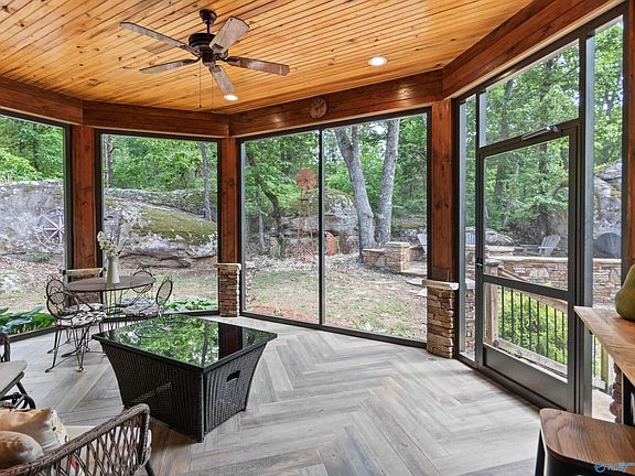 4th image of 230 Wilson Rd