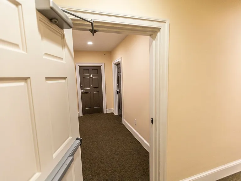 1001 Market St E #10 — Photo 11