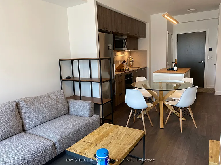 50 McCaul St #1009 — Photo 7
