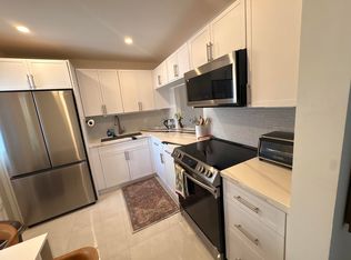 608 NE 2nd St APT 432, Dania Beach, FL 33004