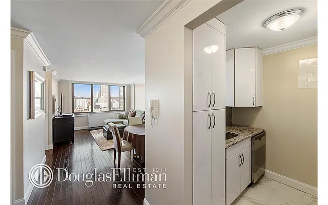 Sold by Douglas Elliman | media 23