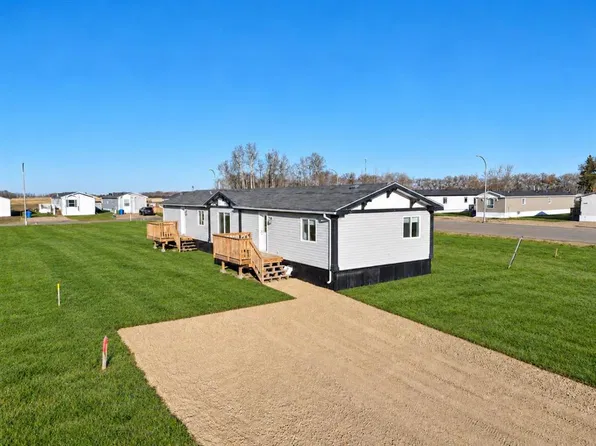 10306 W 110th Ave, Fairview, AB T0H 1L0
