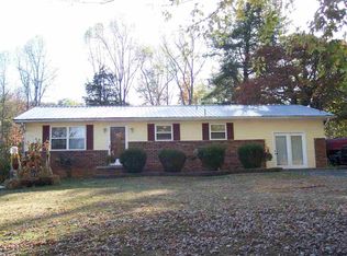 2929 Clearview Rd, Morristown, TN 37814