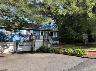 17 Frances Ave, Hopatcong Boro, NJ 07874