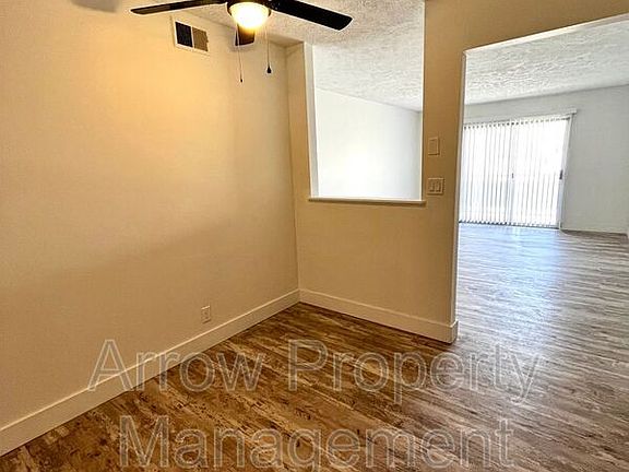 3rd image of 2325 S St #10