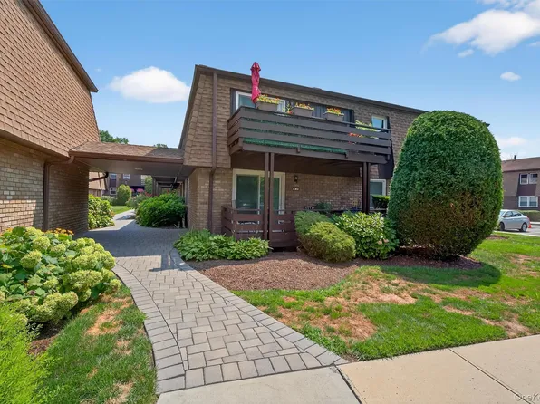 57 New Holland Village #57, Nanuet, NY 10954