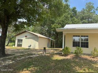 2774 Rolling Pines Rd, Chipley, FL 32428