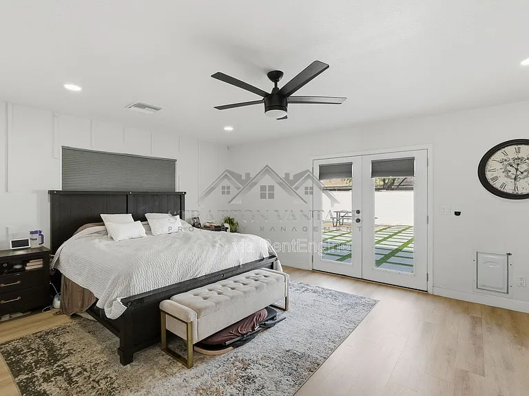 8516 E Lewis Ave — Photo 14