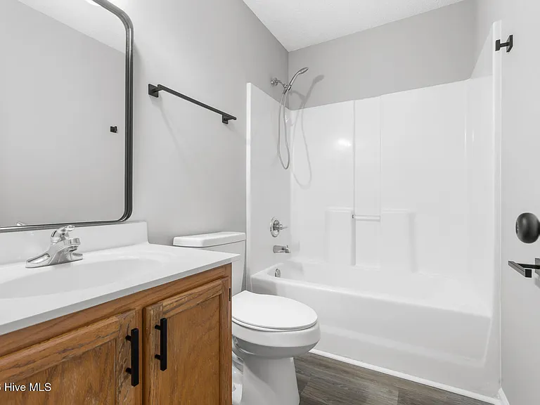 130 Sweetwater Dr — Photo 13