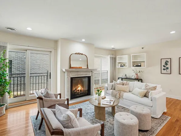 3810 W 31st St APT 101, Minneapolis, MN 55416