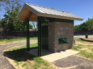 2006 Azlin Pl APT A, Siloam Springs, AR 72761