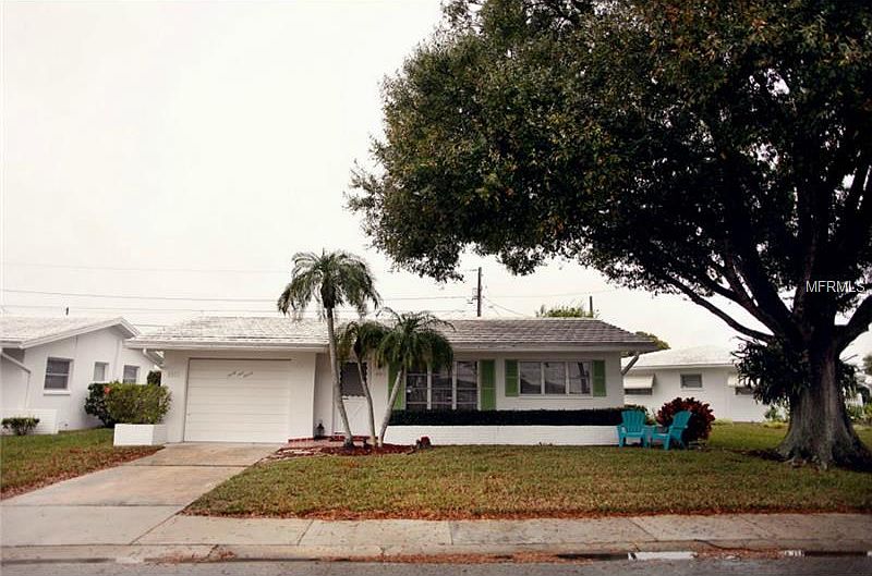 1st image of 9911 Mainlands Blvd N